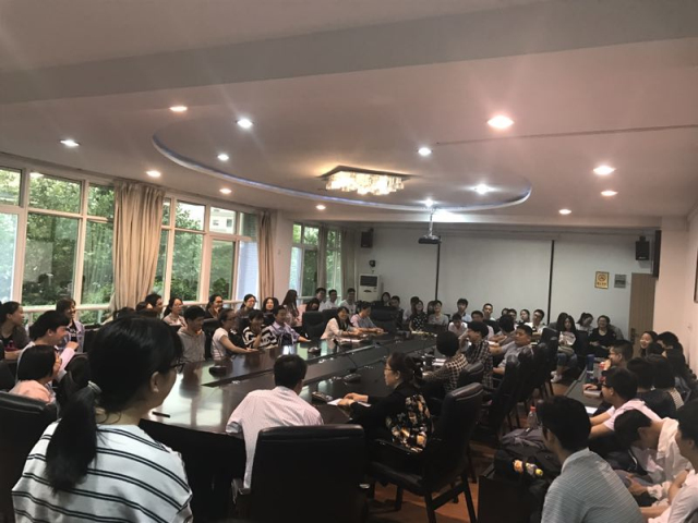 1员工座谈会.jpg
